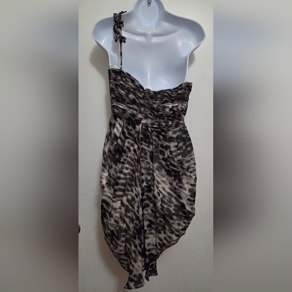 BCBGMaxAzaria One-Shoulder Ruffled Cocktail Dress Size 8 - Picture 2 of 15
